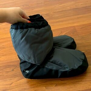 BLOCH WARM UP BOOTIES!